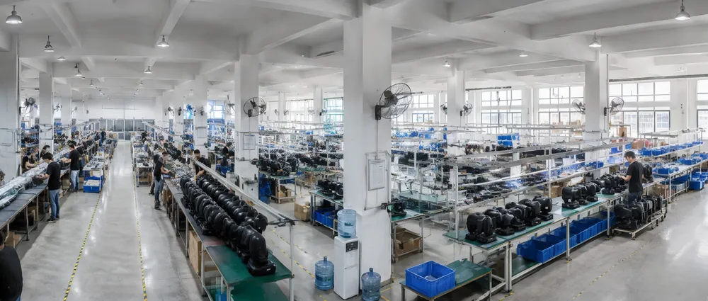 Panoramic view of GDMonkey 16700 square meter Guangdong factory with six stage lighting production lines