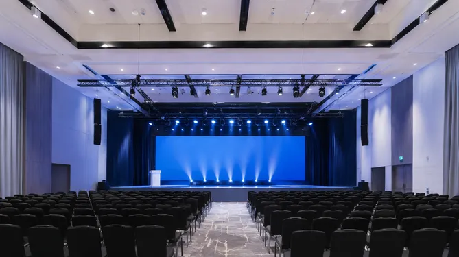 Corporate convention center with flexible multipurpose stage lighting setup