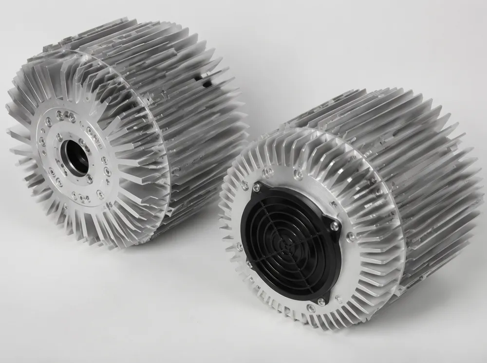 6063 aluminum heatsink with chimney-effect fin geometry for warm white spotlight